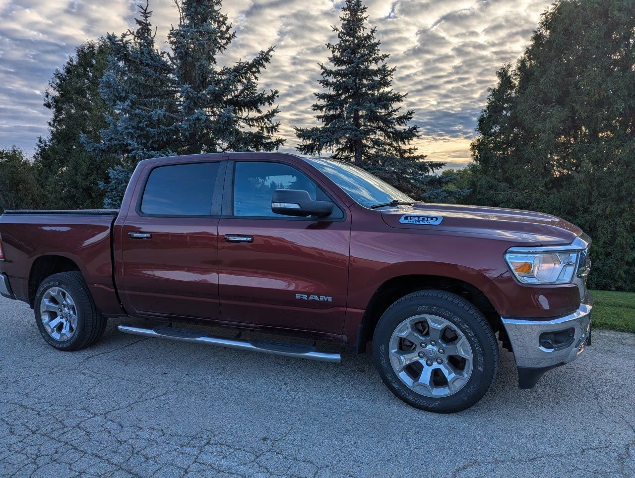 Used 2019 RAM 1500 Big Horn AWD/4WD image 2