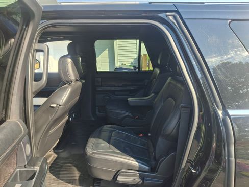 Used 2018 Ford Expedition Max Limited AWD/4WD image 9