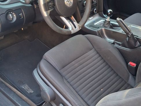 Used 2013 Ford Mustang Boss 302 w/ Boss 302 Accessory Pkg image 15