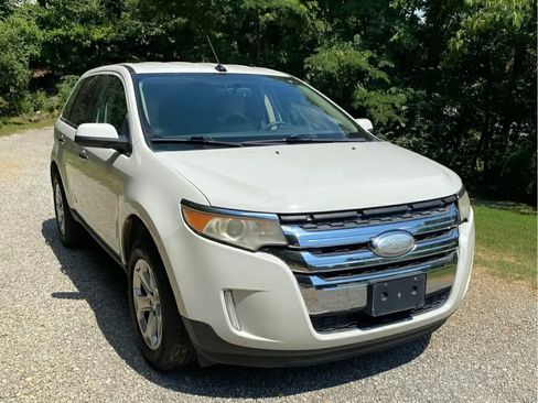 Used 2011 Ford Edge SEL w/ 202A Rapid Spec Order Code FWD image 4