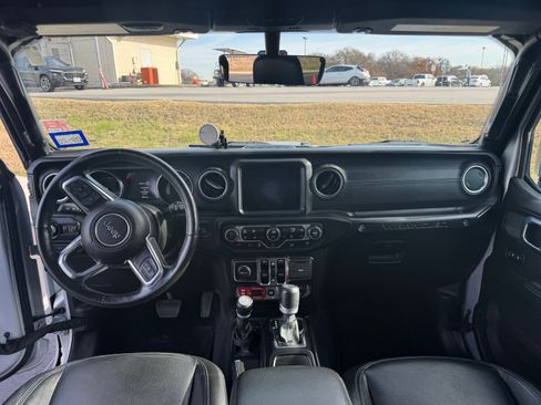 Used 2022 Jeep Wrangler Unlimited Rubicon 4xe w/ Cold Weather Group image 13