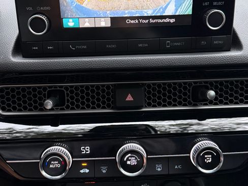 Used 2022 Honda Civic Sport image 12