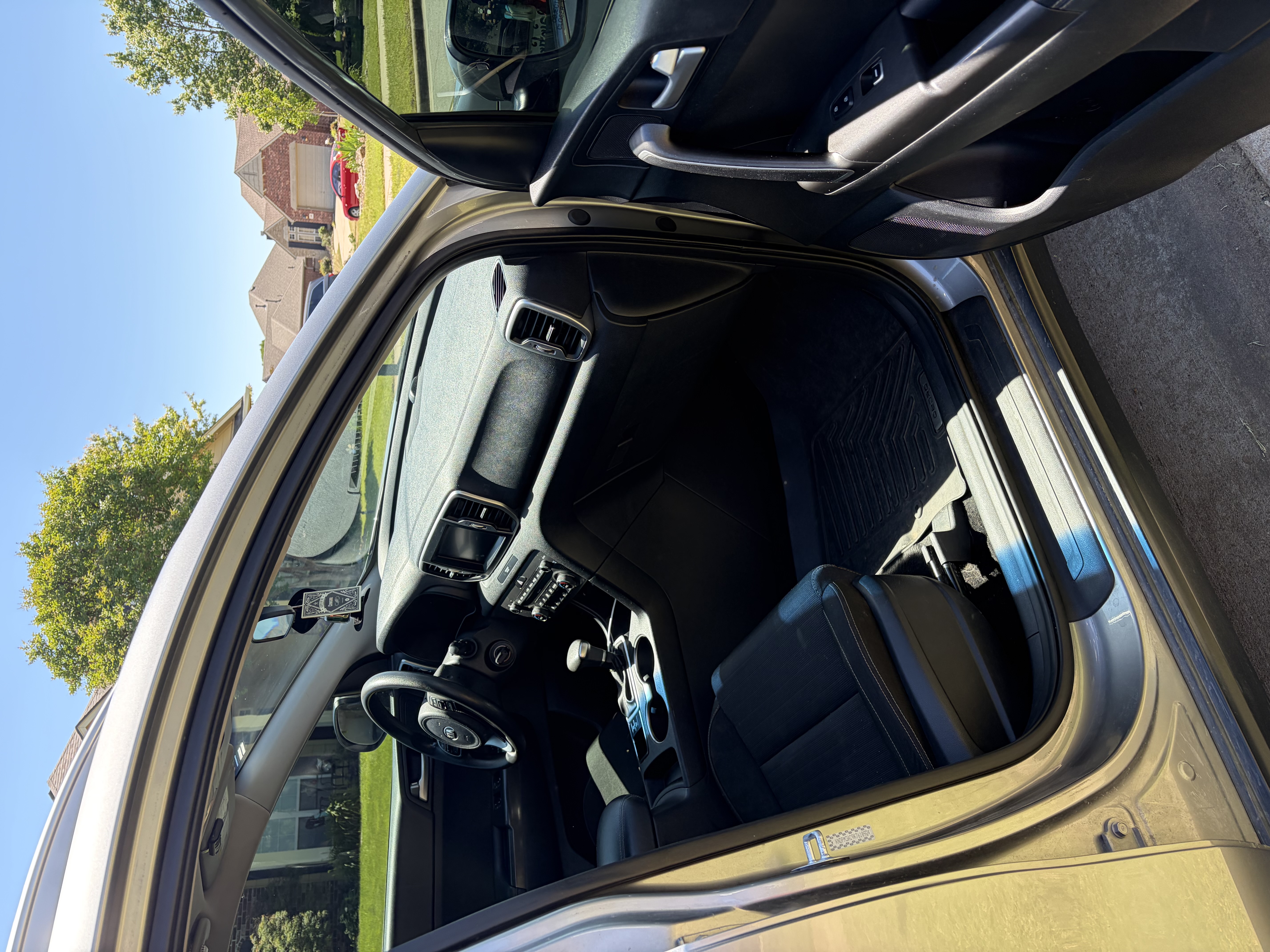 Used 2019 Kia Sportage LX w/ LX Popular Package FWD image 2