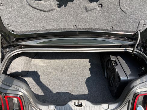 Used 2013 Ford Mustang Shelby GT500 RWD image 21