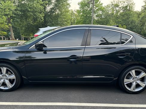 Used 2015 Acura ILX FWD image 9