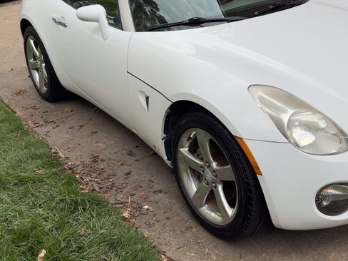 Used 2007 Pontiac Solstice Convertible w/ Preferred Package RWD image 6