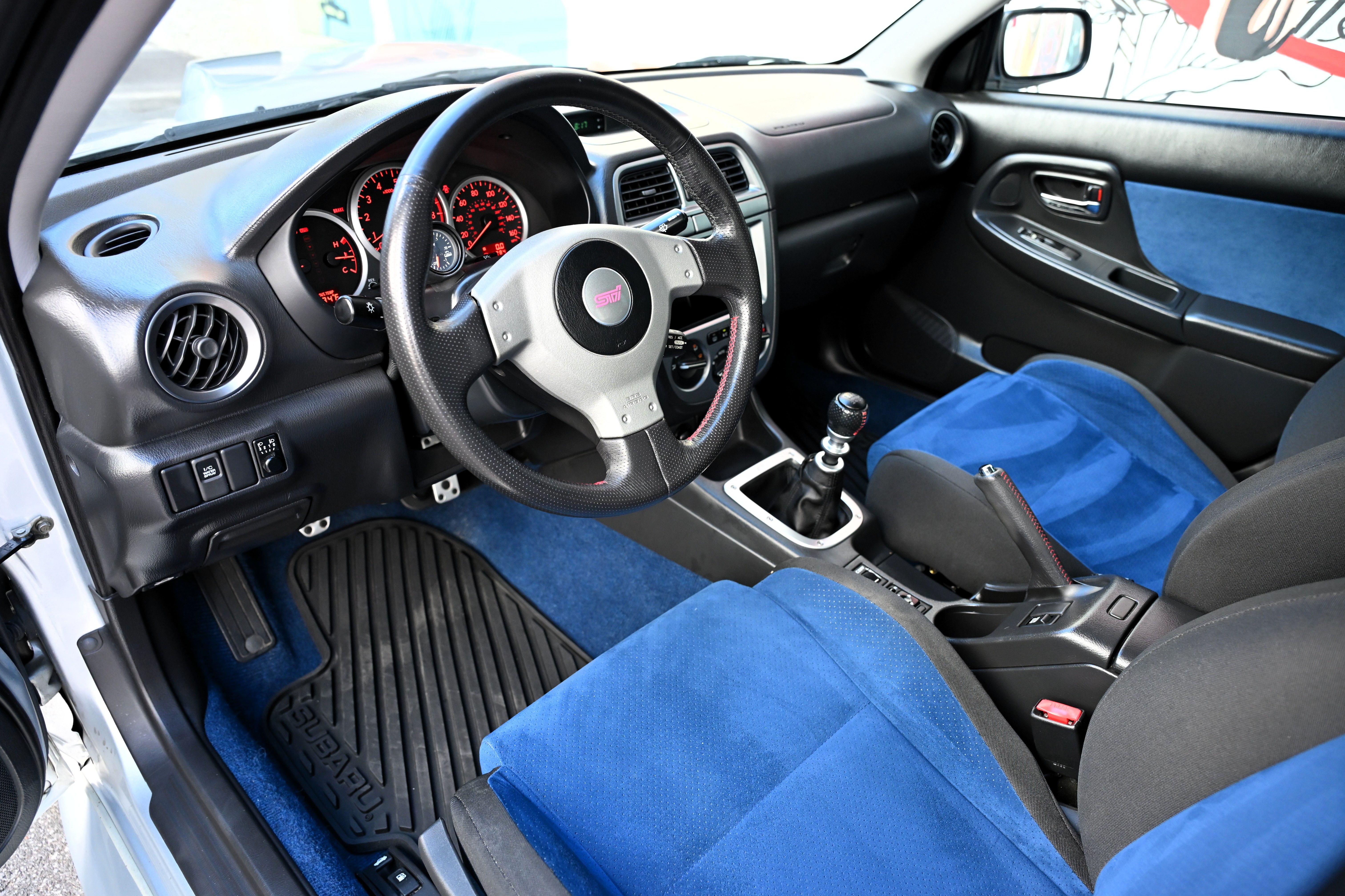 Used 2004 Subaru Impreza WRX STI AWD/4WD image 22