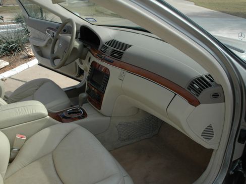 Used 2004 Mercedes-Benz S 430 S 430 Sedan 4D image 13