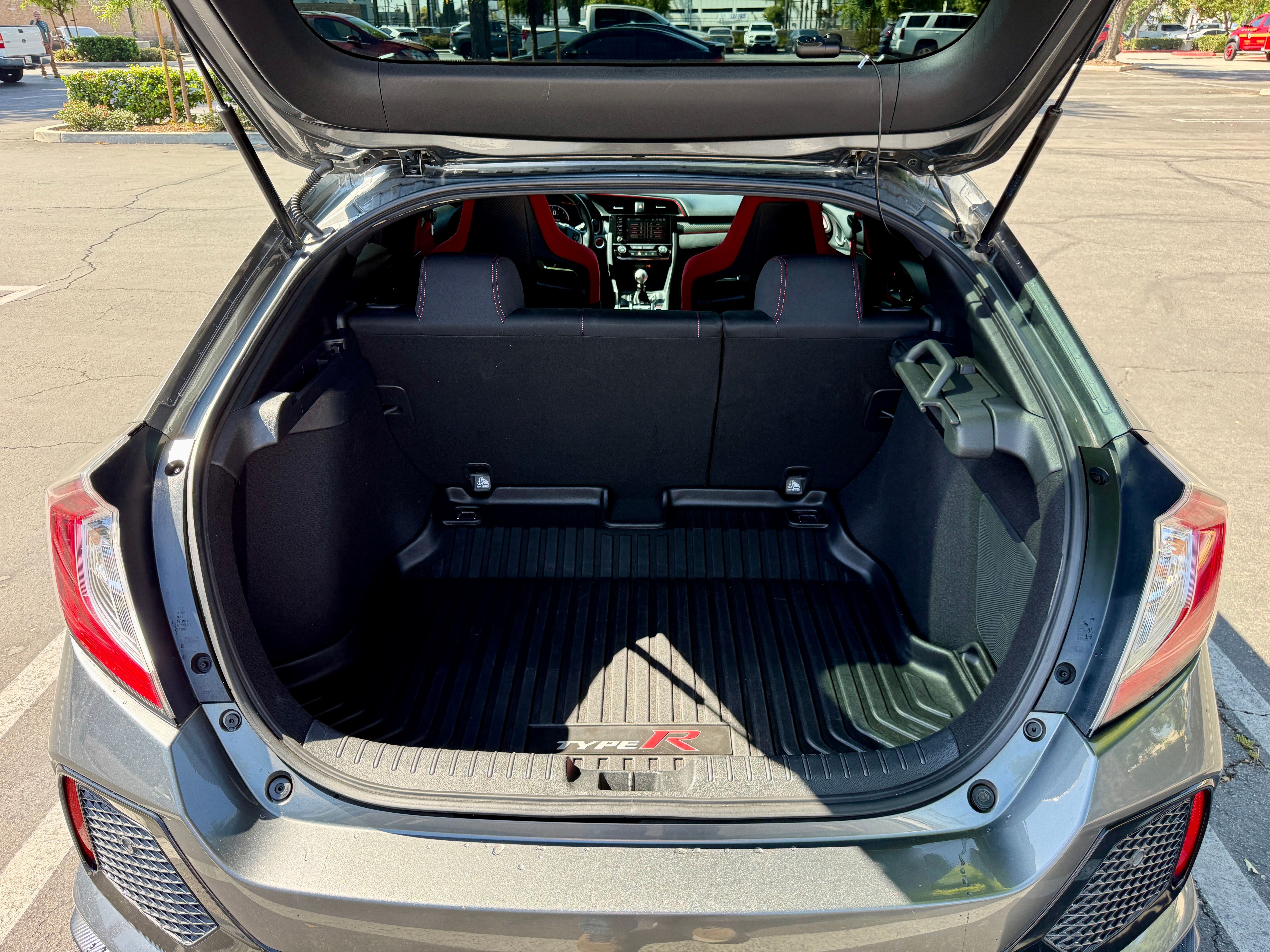 Used 2019 Honda Civic Type R image 11