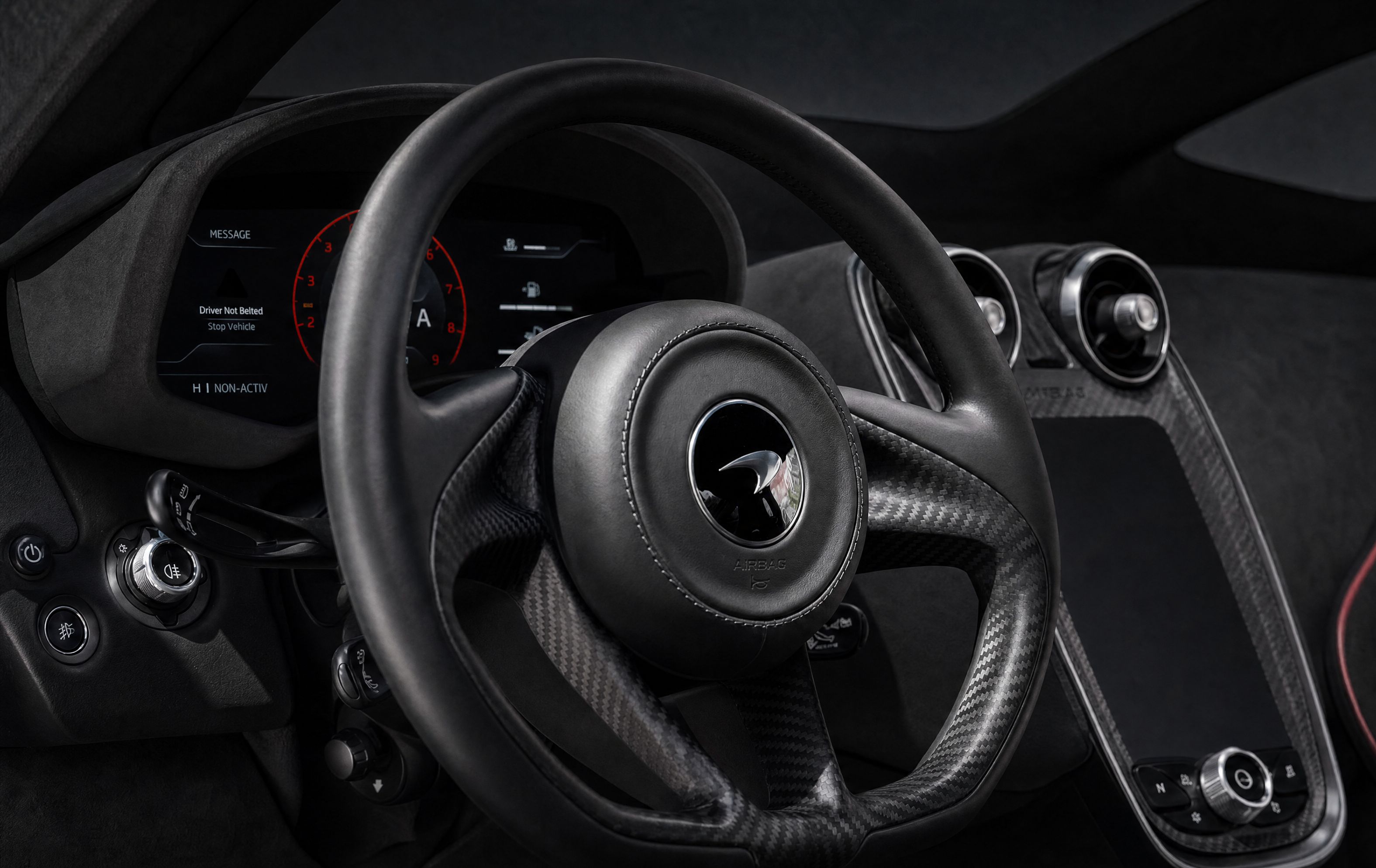 Used 2020 McLaren GT RWD image 21