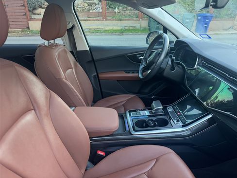 Used 2021 Audi Q7 3.0T Premium Plus w/ Premium Plus Package image 6