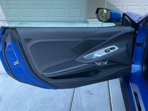 Used 2022 Chevrolet Corvette Stingray Coupe w/ 1LT image 15