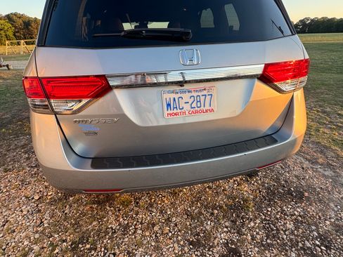 Used 2016 Honda Odyssey EX-L image 5