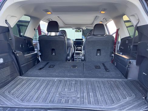 Used 2021 Subaru Ascent Touring w/ Popular Package #2 image 21