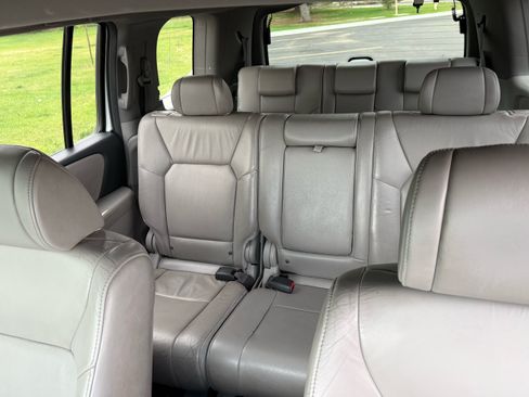 Used 2011 Honda Pilot EX-L image 13