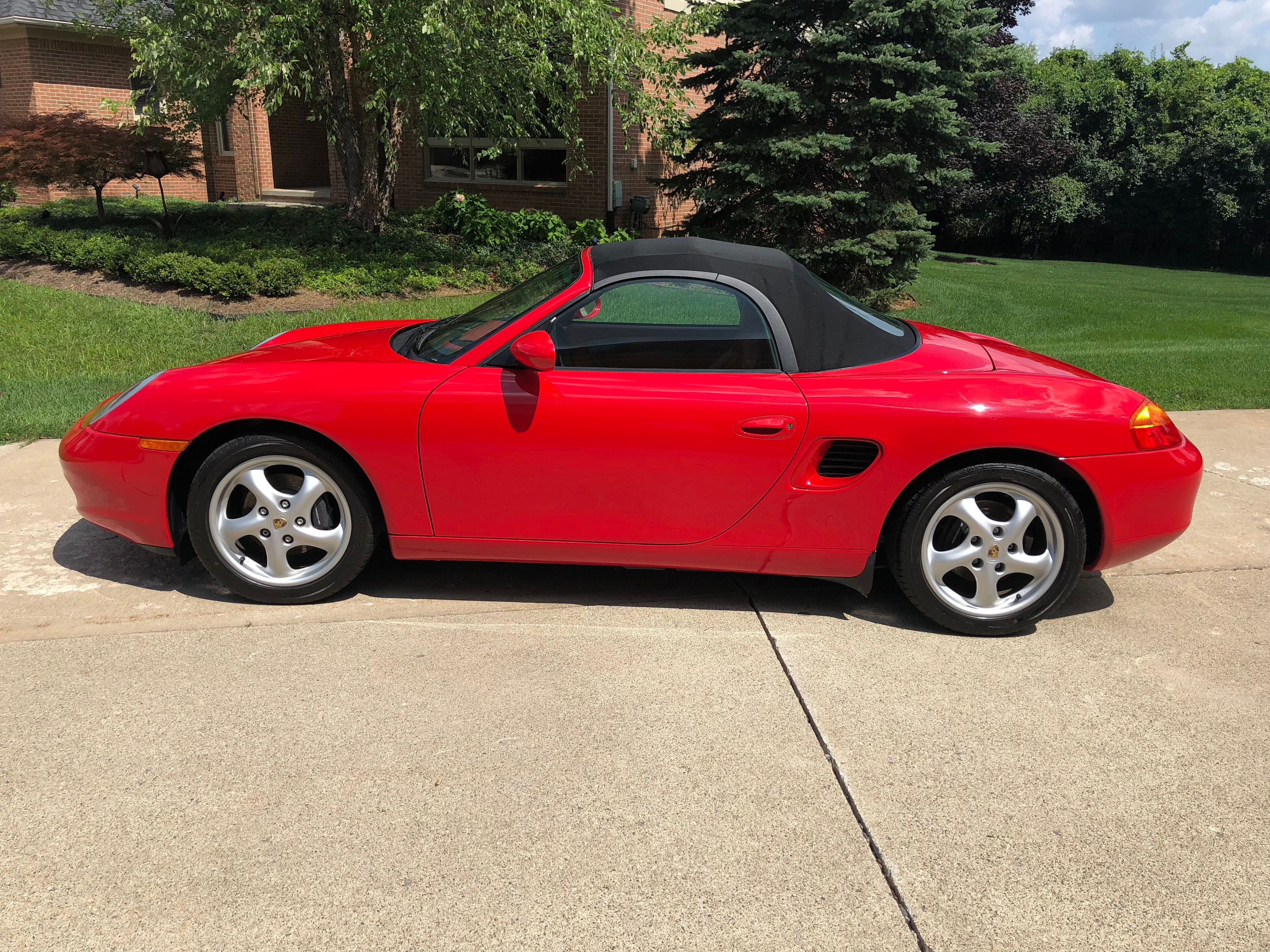 Used 1998 Porsche Boxster RWD image 5