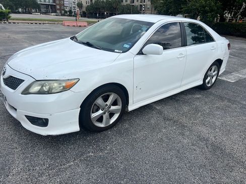 Used 2011 Toyota Camry SE w/ Fleet Convenience Pkg FWD image 5