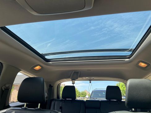 Used 2019 Honda Pilot Elite image 22