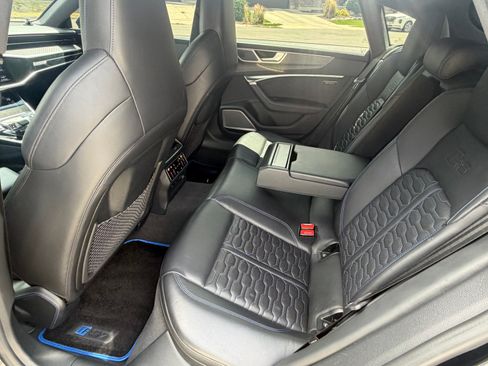 Used 2022 Audi RS 7 Sportback AWD/4WD image 24
