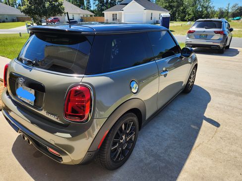 Used 2020 MINI Cooper S image 9