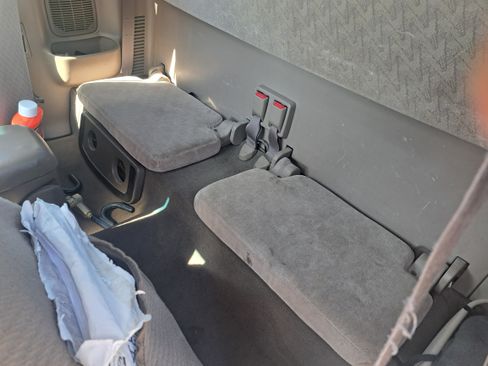 Used 2002 Toyota Tacoma 2WD Xtracab image 14