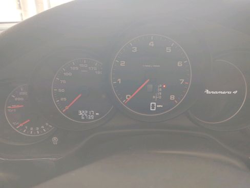 Used 2015 Porsche Panamera 4 image 10