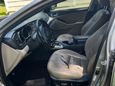 Used 2013 Kia Optima EX w/ Premium Pkg FWD image 10