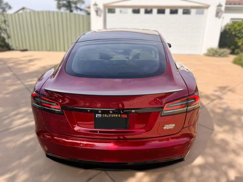 Used 2023 Tesla Model S Plaid image 5