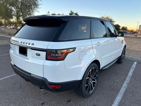 Used 2014 Land Rover Range Rover Sport Supercharged image 9
