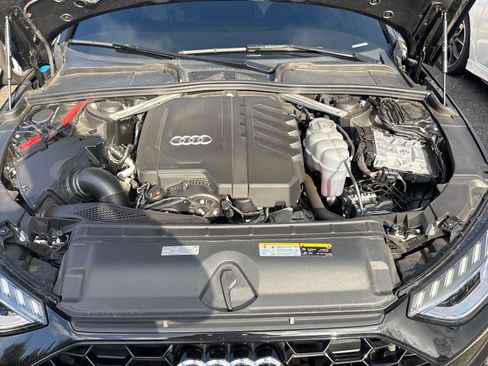 Used 2025 Audi A4 2.0T Premium Plus image 12