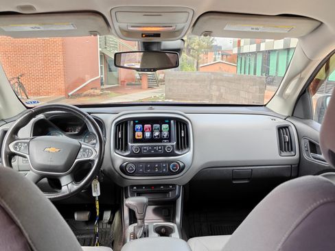 Used 2016 Chevrolet Colorado LT w/ LT Convenience Package image 8