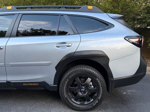 Used 2025 Subaru Outback Wilderness image 11