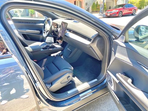 Used 2025 Polestar Polestar 3 image 8