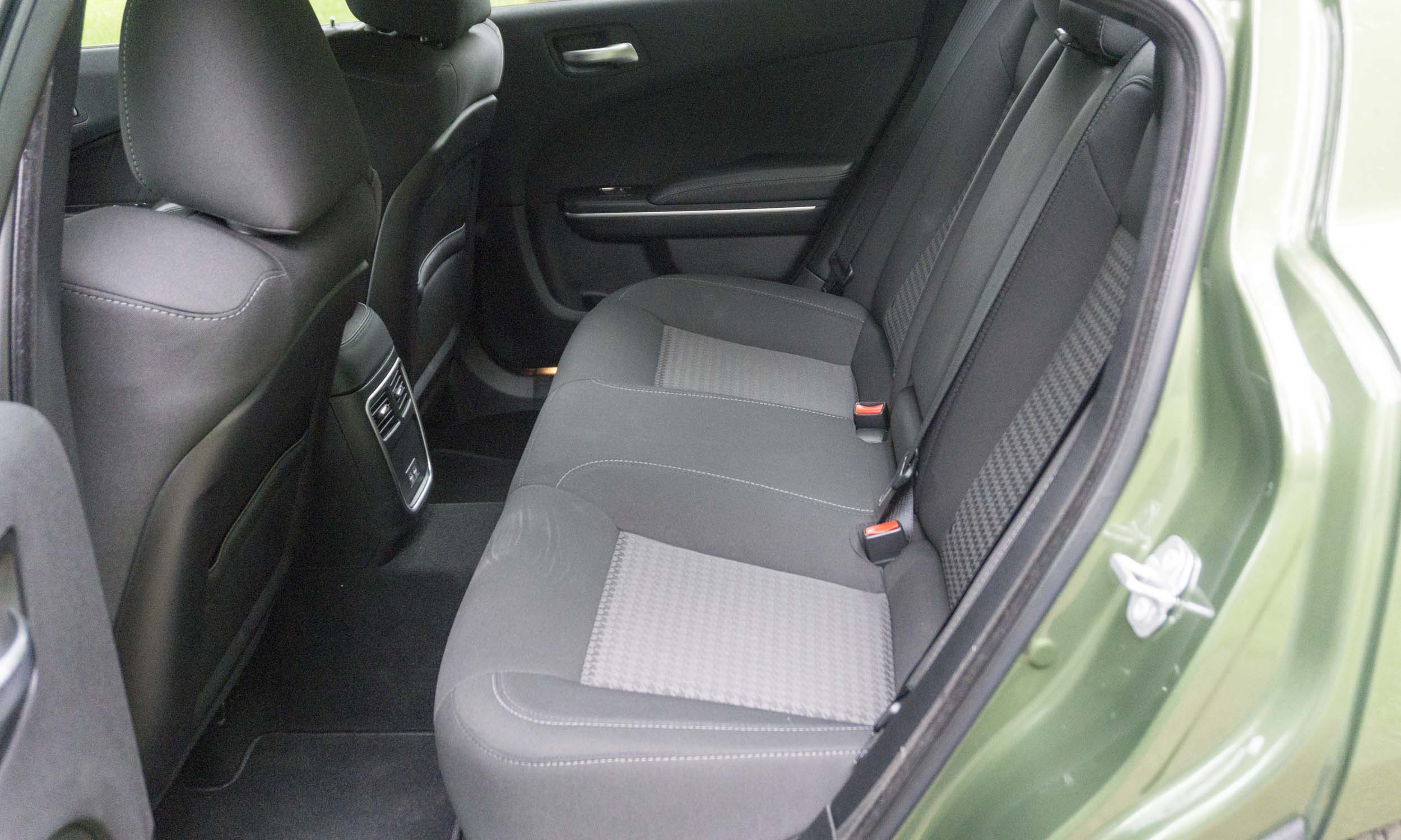 Used 2019 Dodge Charger R/T RWD image 14