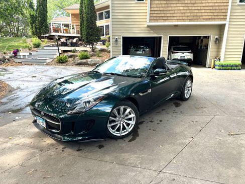 Used 2014 Jaguar F-TYPE Convertible RWD image 5
