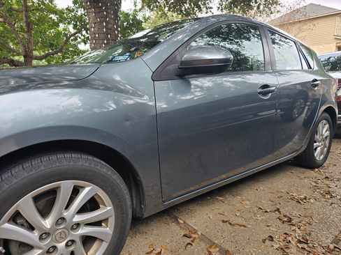 Used 2012 MAZDA MAZDA3 i Touring image 13