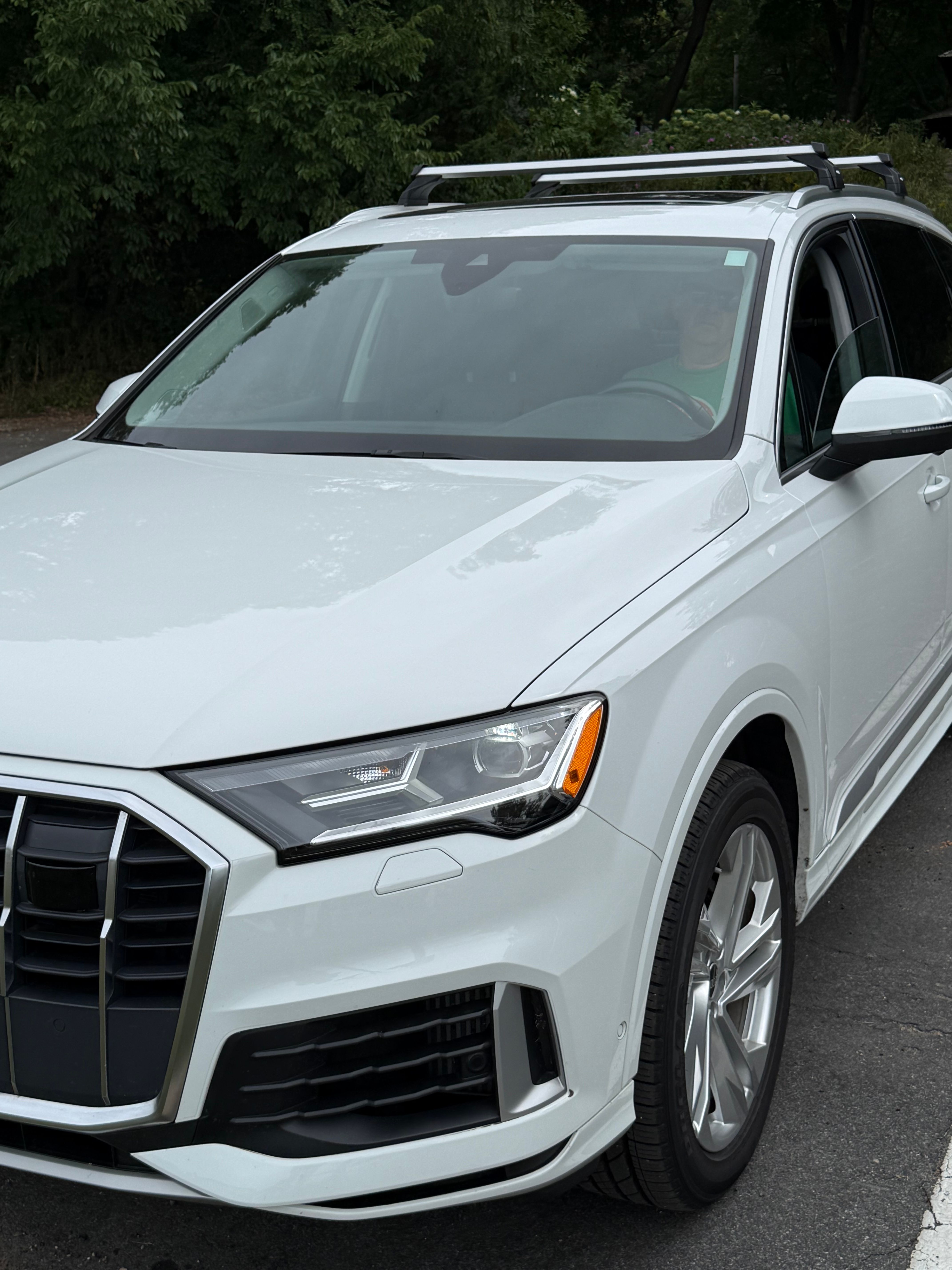 Used 2022 Audi Q7 3.0T Premium Plus w/ Premium Plus Package AWD/4WD image 4