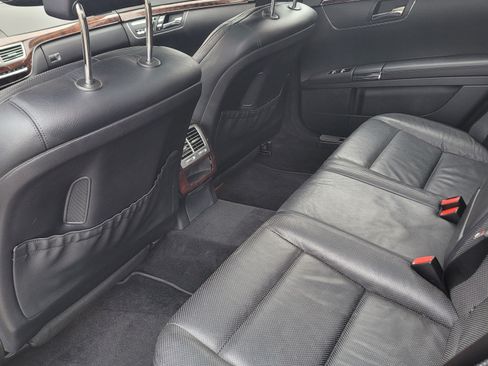Used 2013 Mercedes-Benz S 550 image 8