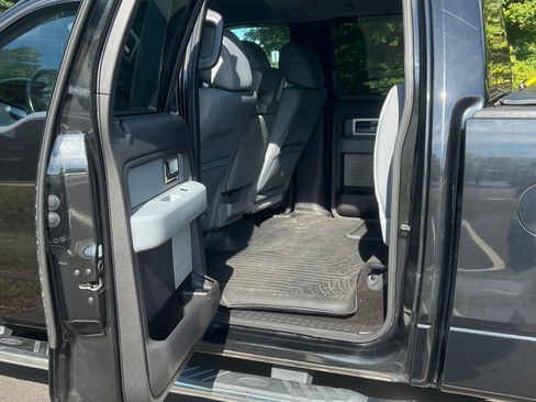 Used 2011 Ford F150 XLT w/ XLT Chrome Pkg AWD/4WD image 6