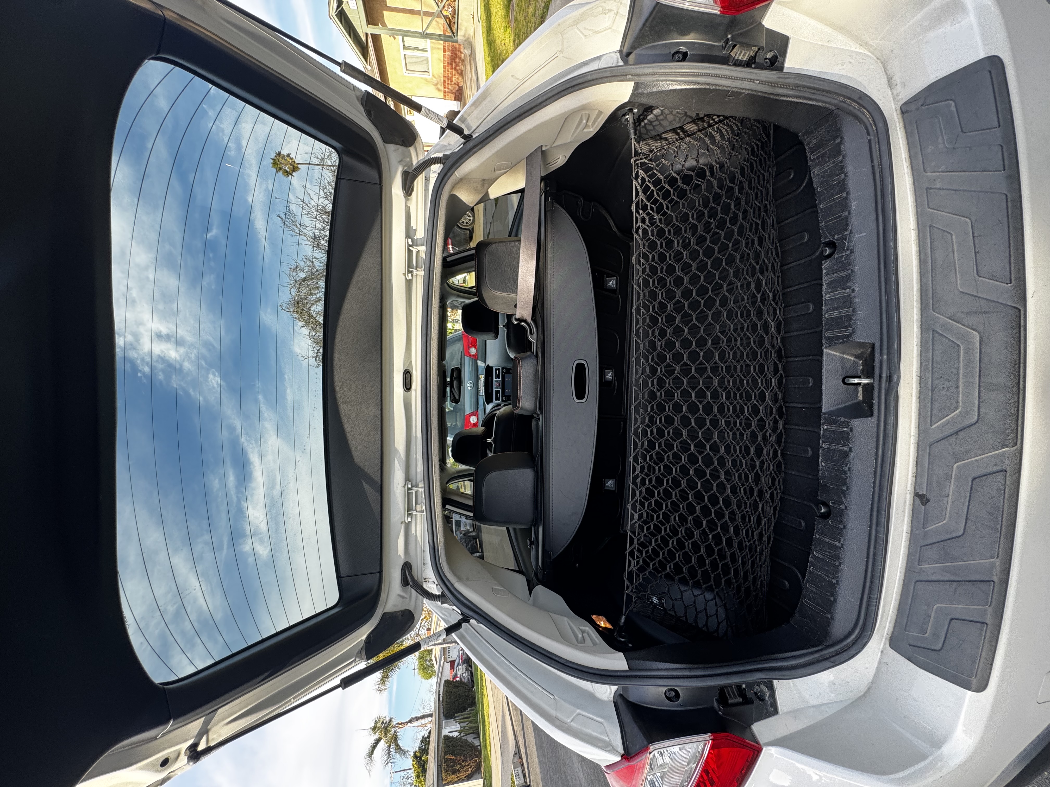 Used 2016 Subaru Crosstrek 2.0i Limited AWD/4WD image 2
