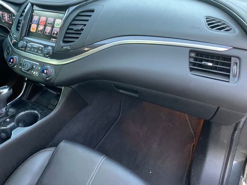Used 2019 Chevrolet Impala LT w/ LT Leather Package FWD image 24