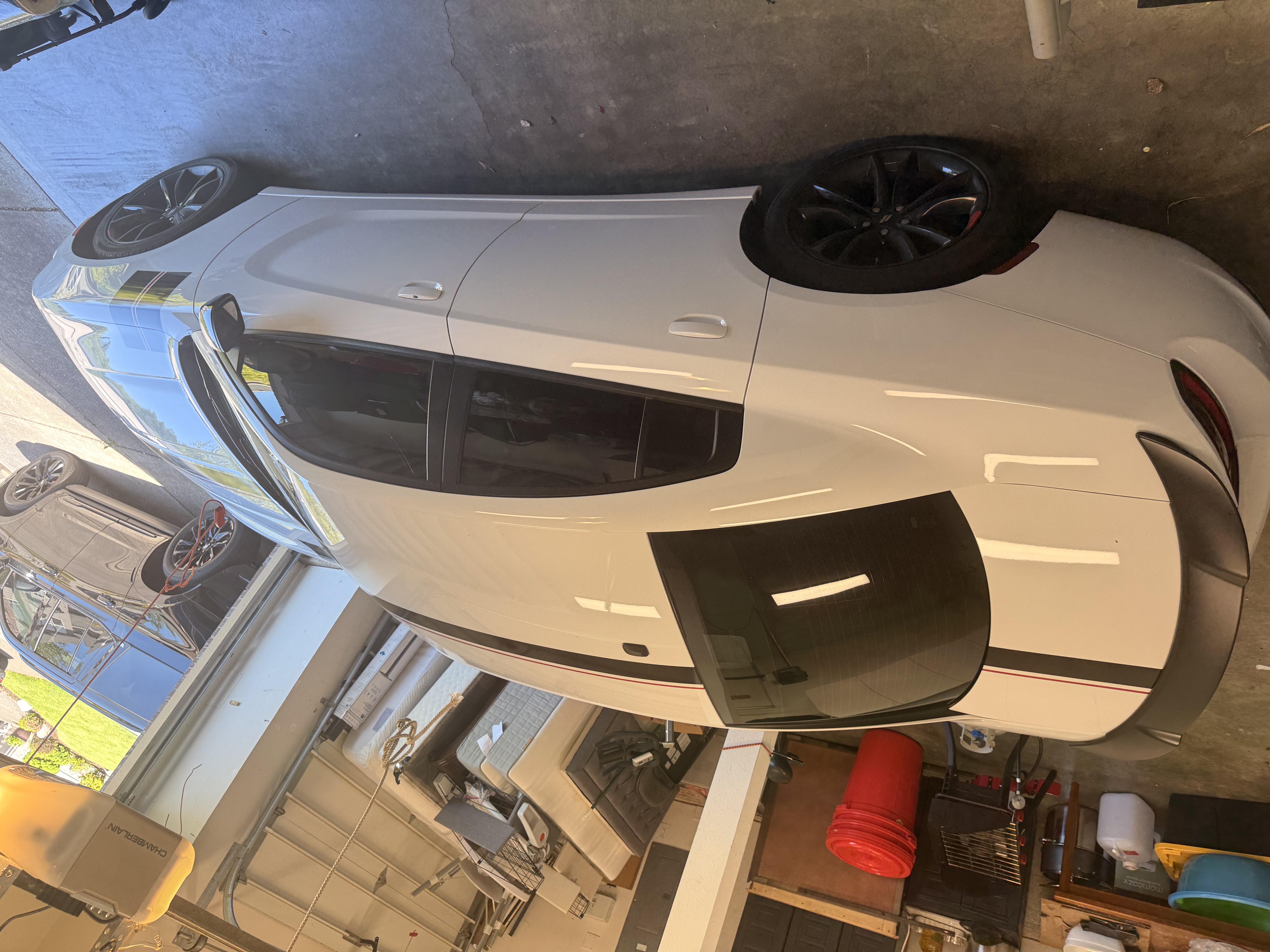 Used 2018 Dodge Charger SXT w/ Blacktop Package RWD image 8