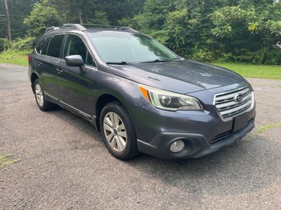 Used 2015 Subaru Outback 2.5i Premium w/ Popular Package #1