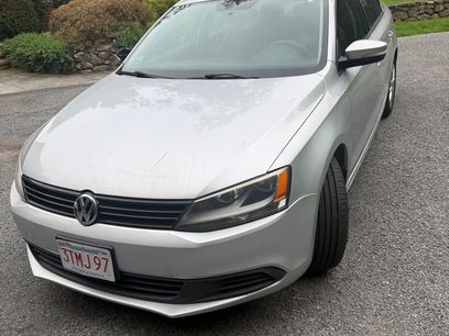 Used 2011 Volkswagen Jetta SE