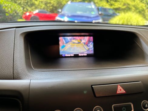 Used 2016 Honda CR-V LX image 14