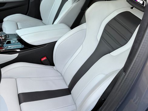 Used 2022 BMW M5 w/ Competition Package image 12