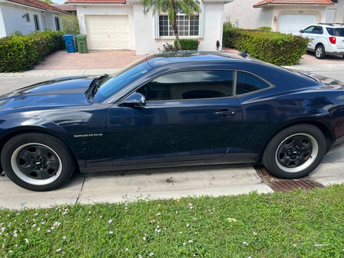 Used 2010 Chevrolet Camaro LS image 20
