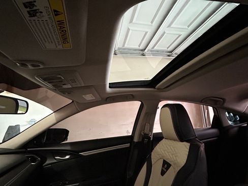 Used 2016 Honda Civic EX image 8
