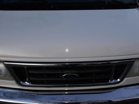 Used 2006 Ford E-150 and Econoline 150 Wagon image 14