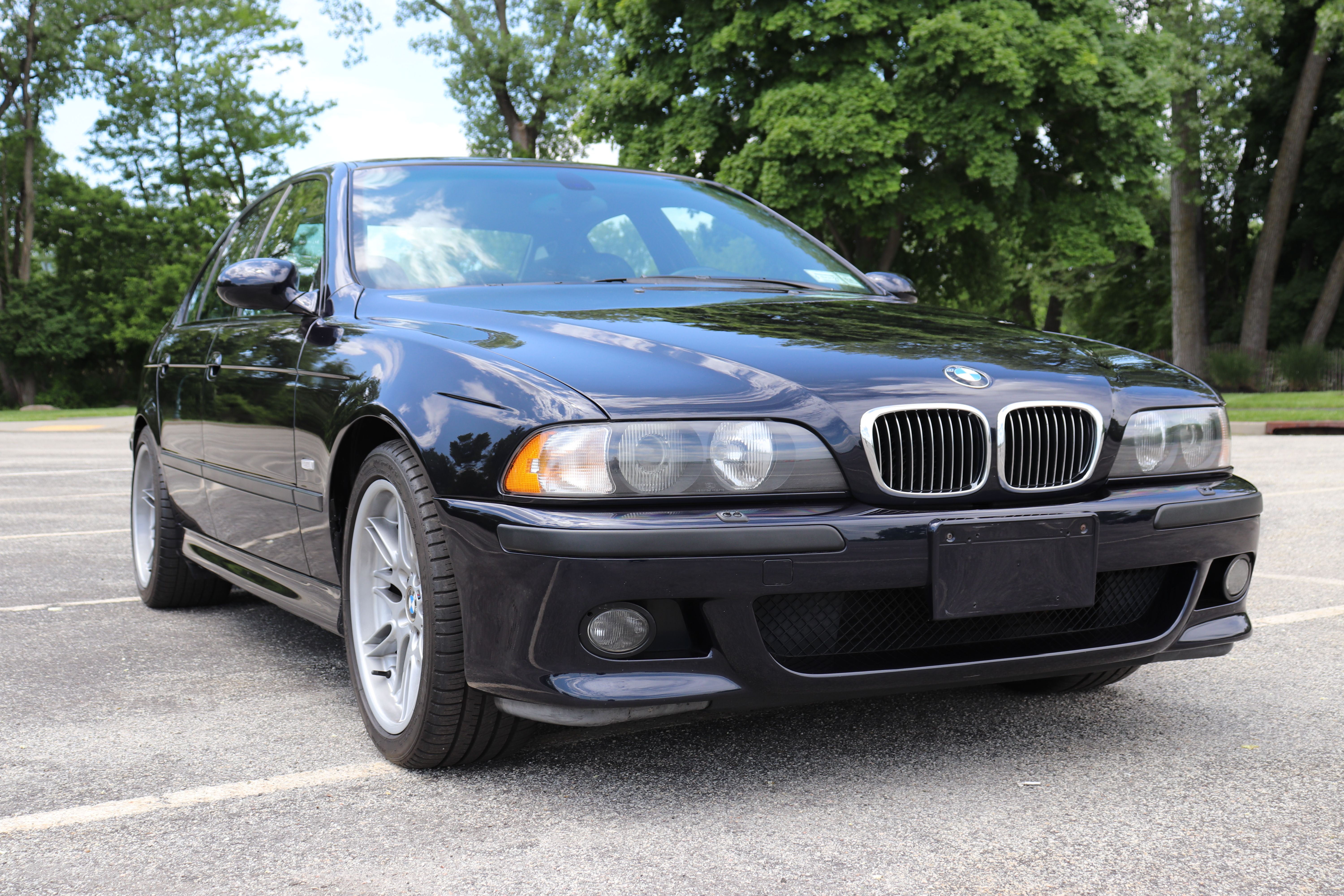 Used 2000 BMW M5 RWD image 2